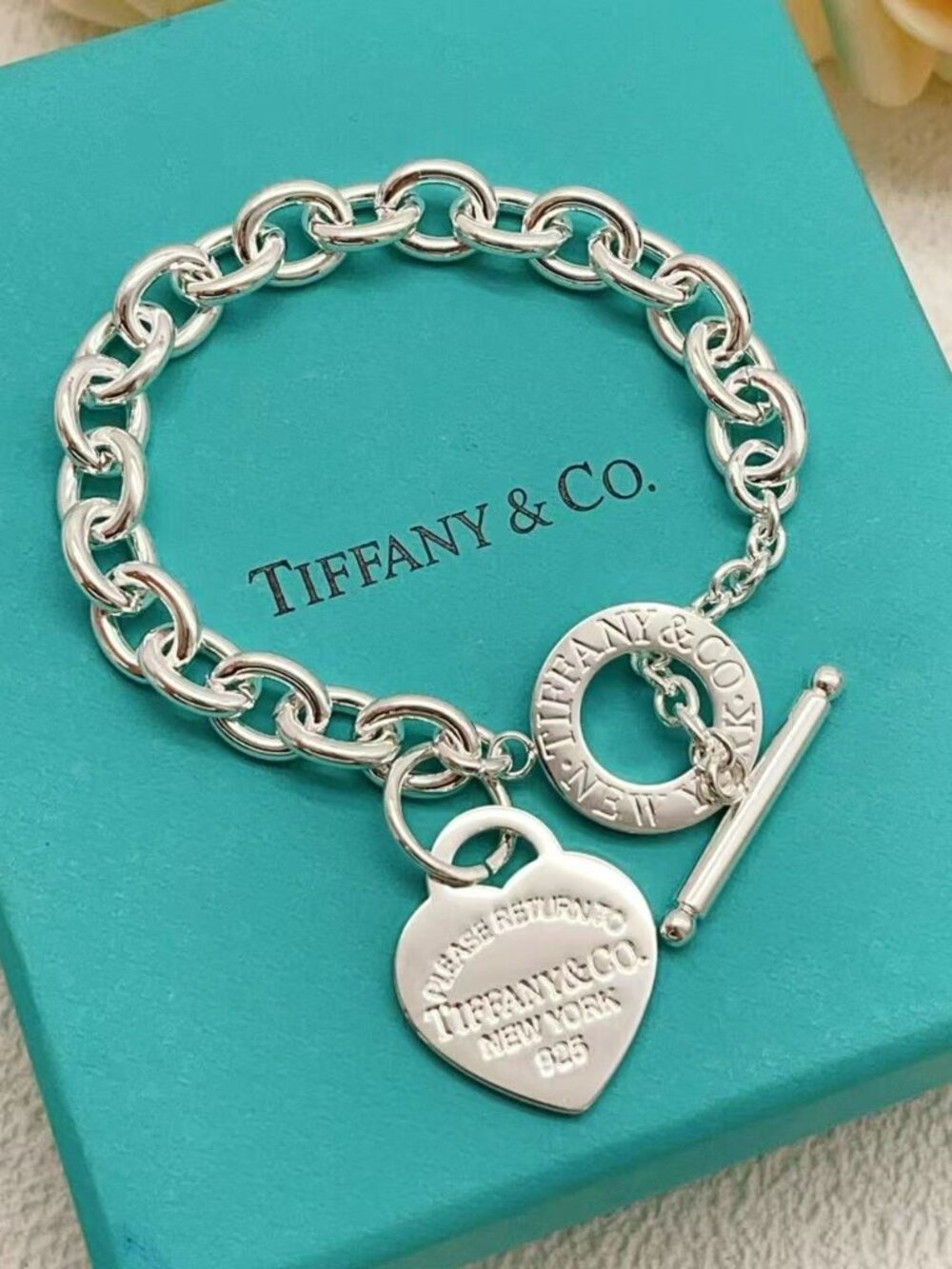 Tiffany & Co. Sliver Heart Bracelet